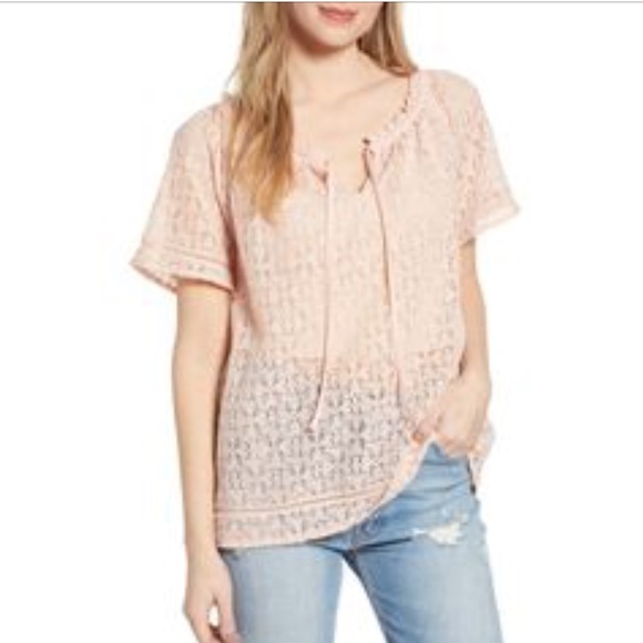 Hinge Dusty Pink Eyelet Pullover Blouse Size Med - Picture 2 of 8